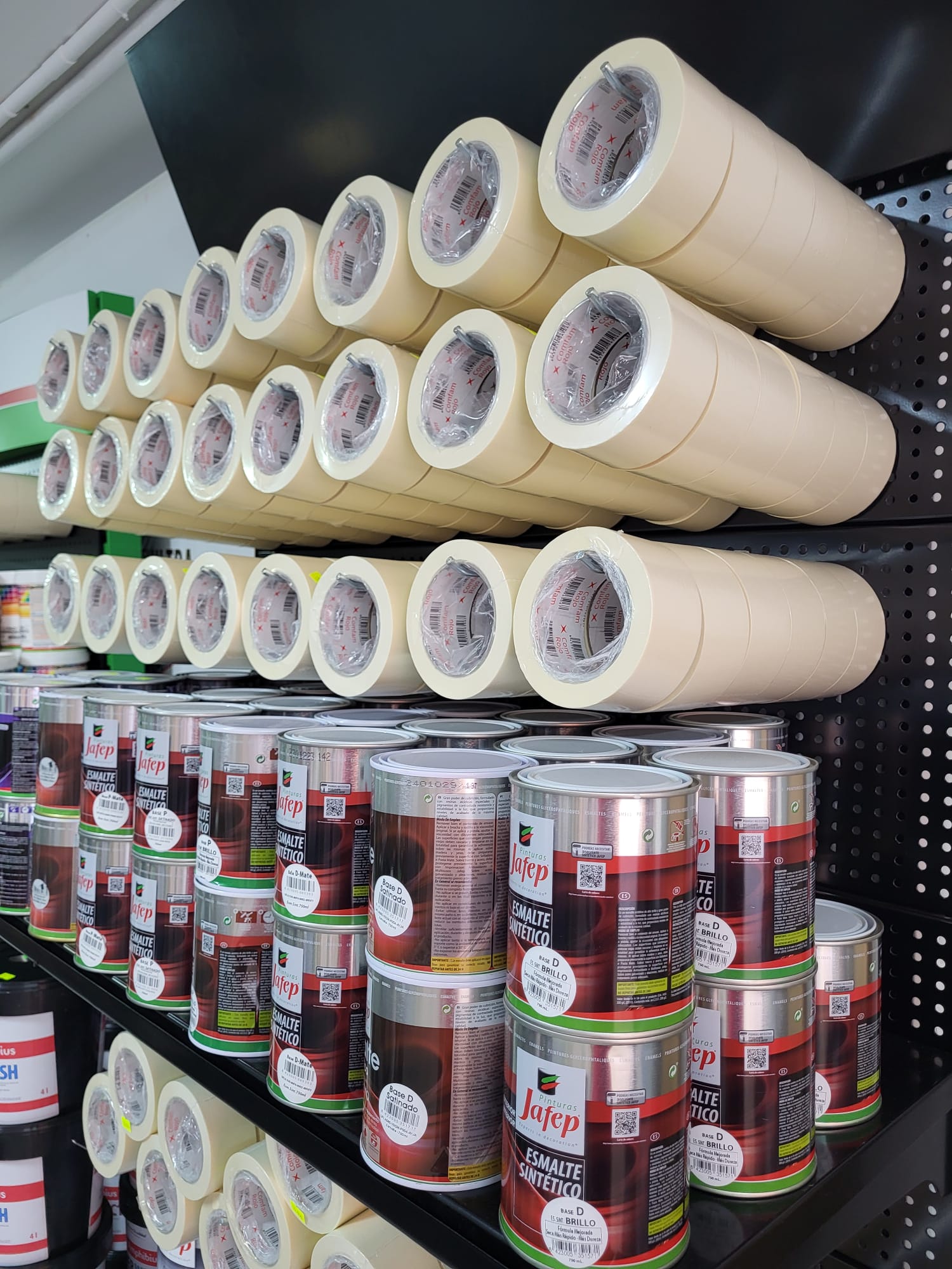 Venta de pintura plástica en Barcelona, Mollet del Vallés y alrededores