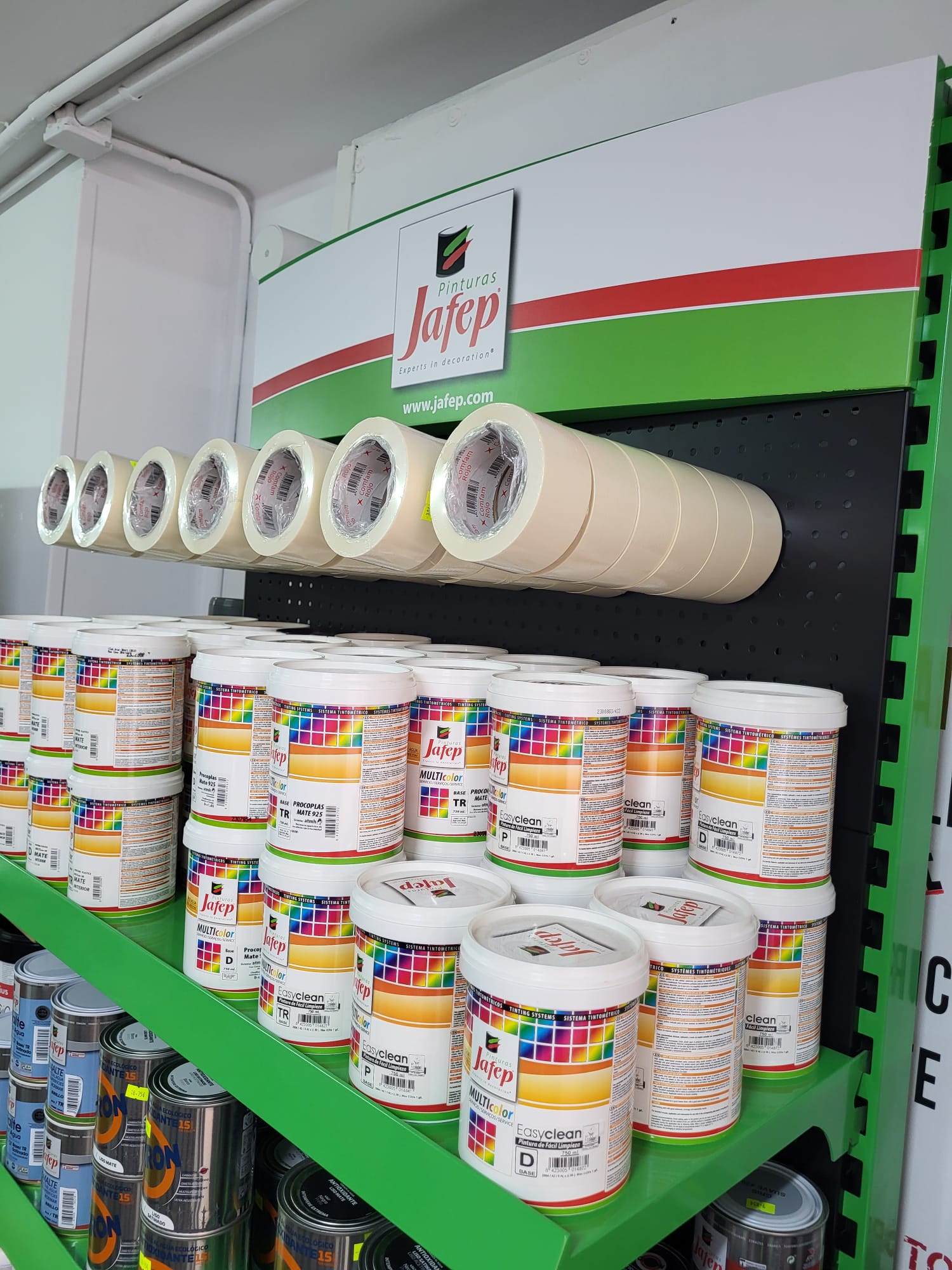 Venta de pintura acrílica en Barcelona, Mollet del Vallés y alrededores