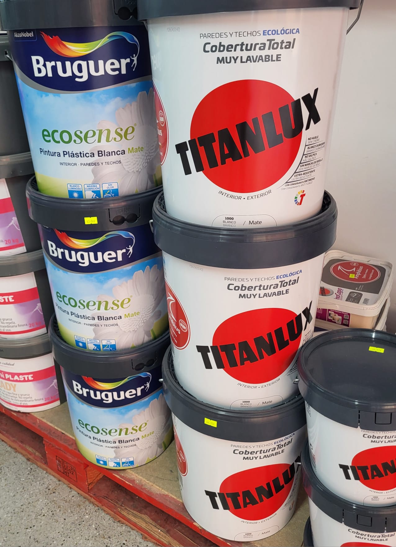 Materiales para impermeabilizar fachadas y cubiertas en Barcelona